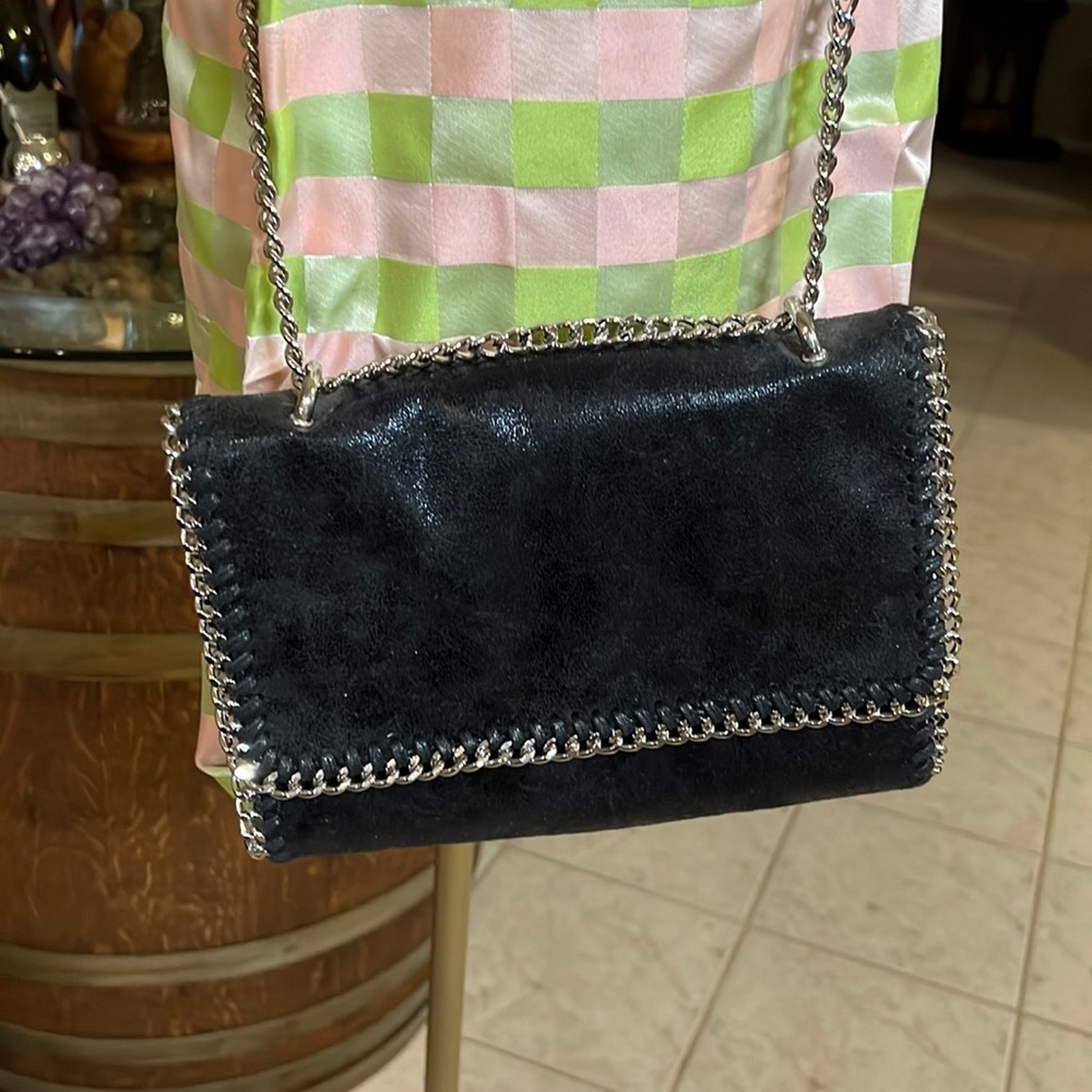 Rock Star bag!! shimmer matte leather with adjustable silver heavy chain